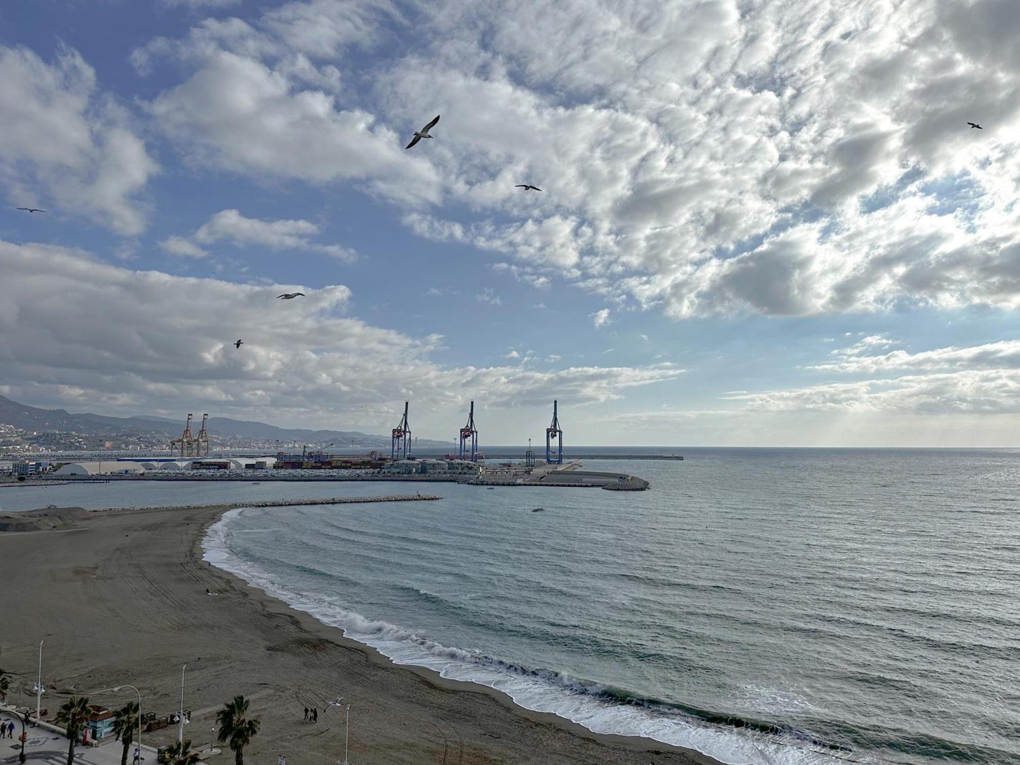 Apartamento Mirador Del Mediterraneo マラガ エクステリア 写真